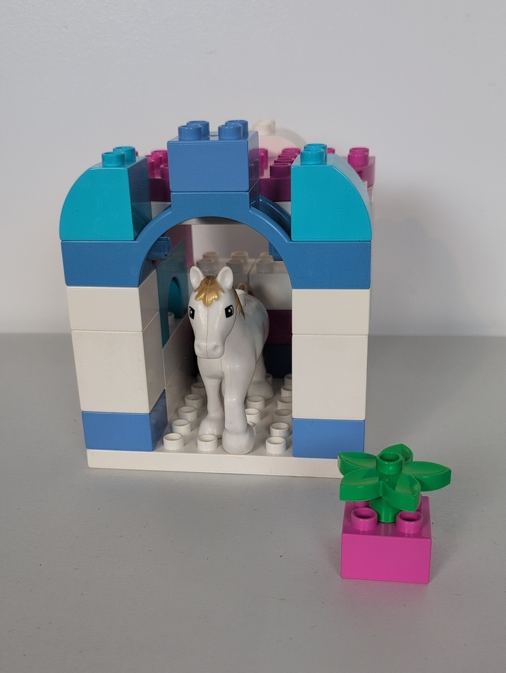 Lego Duplo Cinderella's Horse Stable (Not an official set)